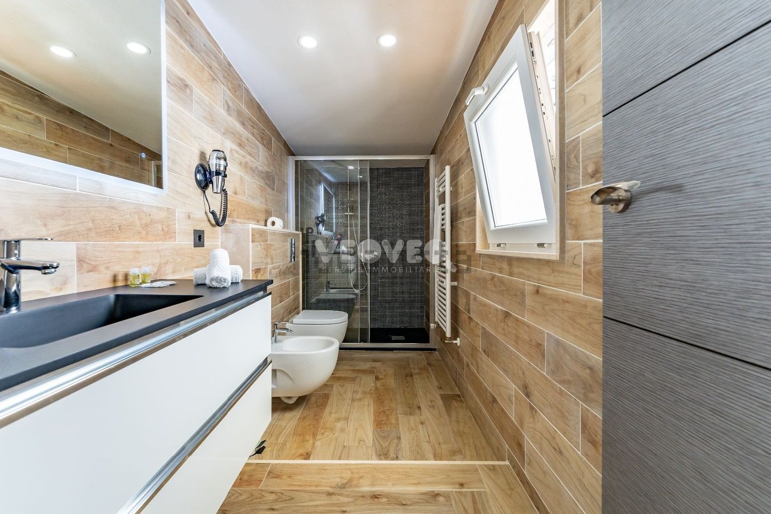 Appartement à vendre pieds dans l'eau à Tarragona — Sanitaires
