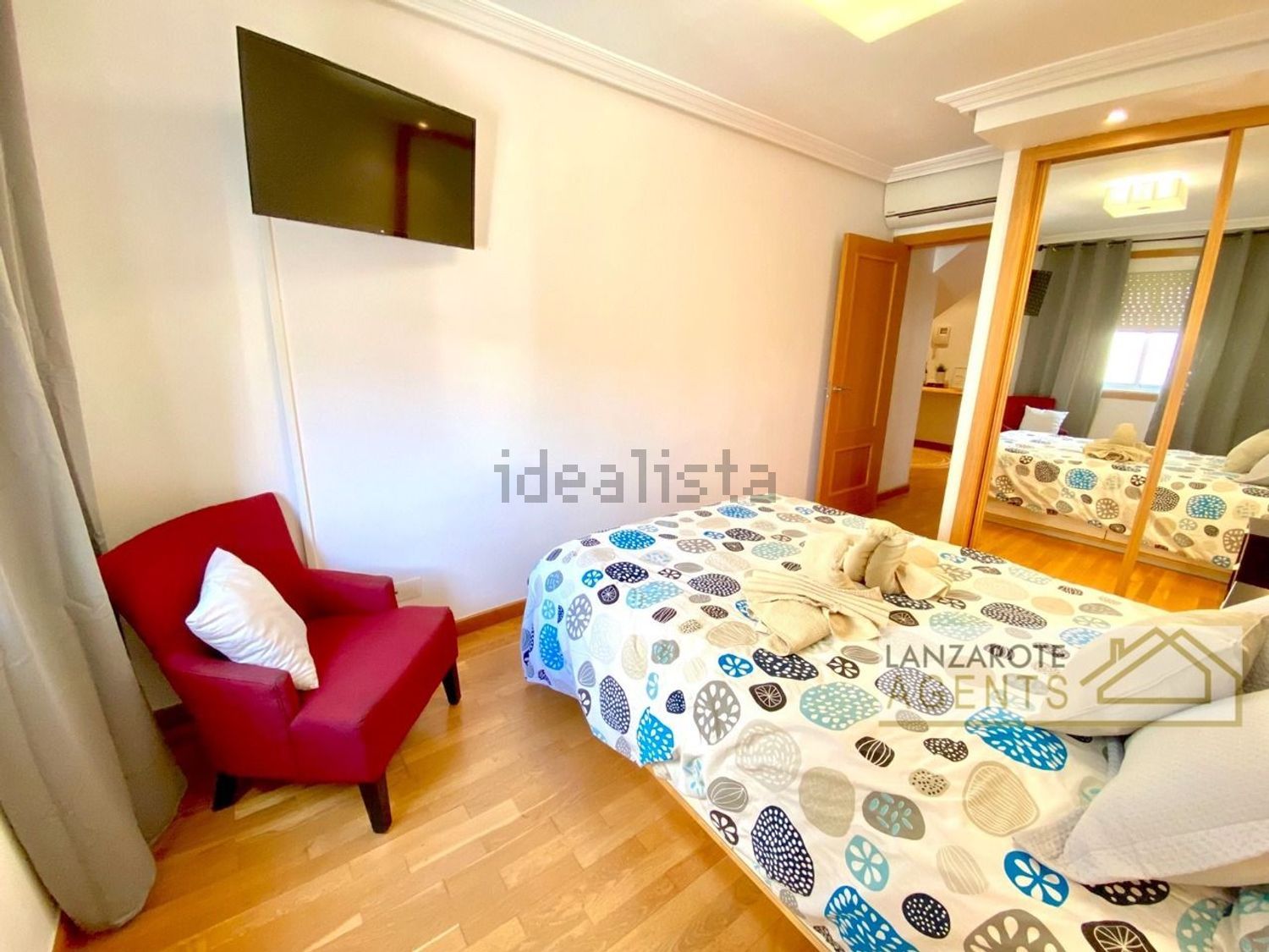 Seafront attic in Arrecife — Bedroom