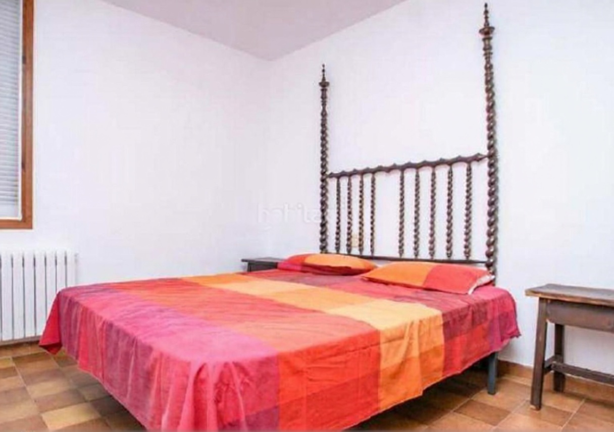Flat for sale frontline beach in Blanes — Bedroom