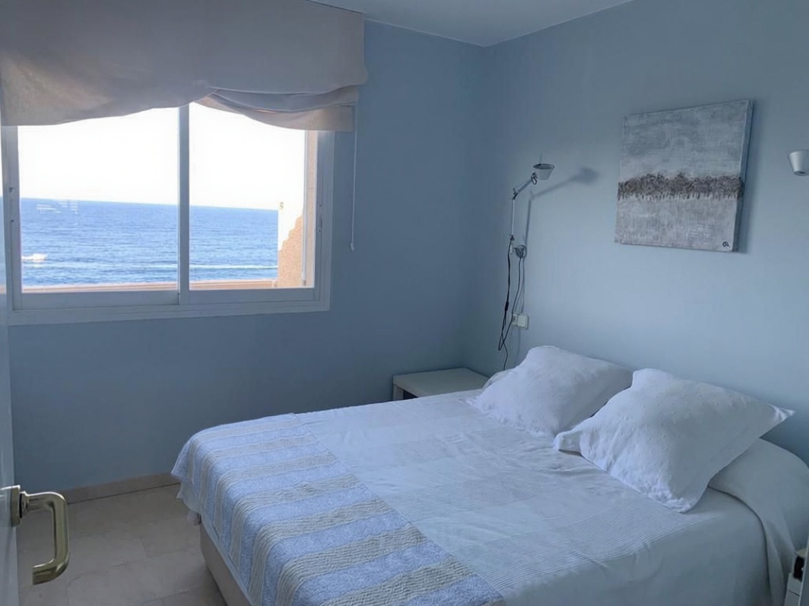 Appartement à vendre pieds dans l'eau à Begur — Chambre