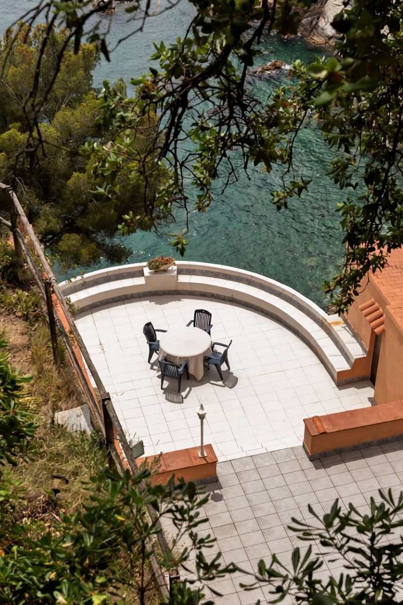 Chalet en venta con acceso directo a la playa en Tossa de Mar