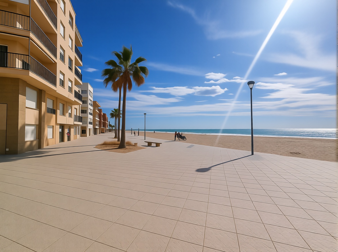 Flat for sale frontline beach in Torredembarra — Sea view
