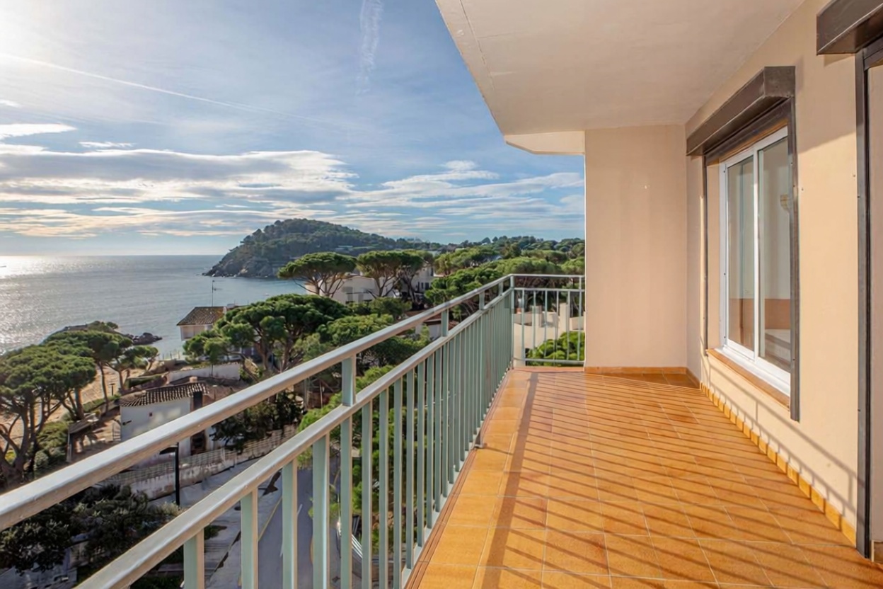 Appartement à vendre pieds dans l'eau à Palamós — Terrasse mer