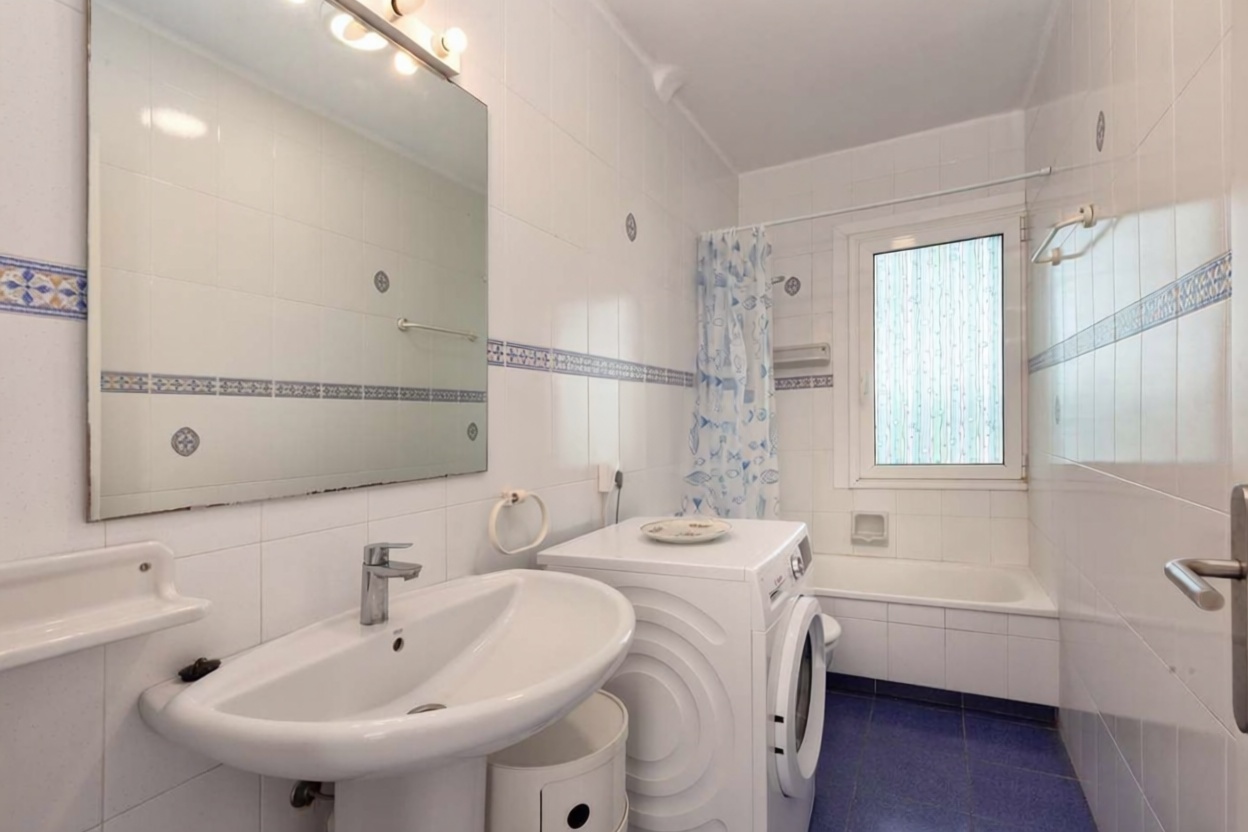 Appartement à vendre pieds dans l'eau à Palamós — Sanitaires