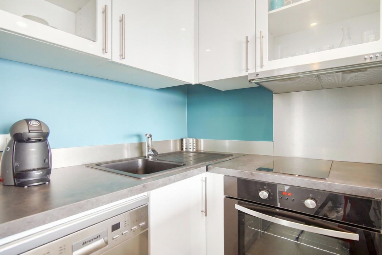 Apartamento à venda pé na areia em Roses — Quarto