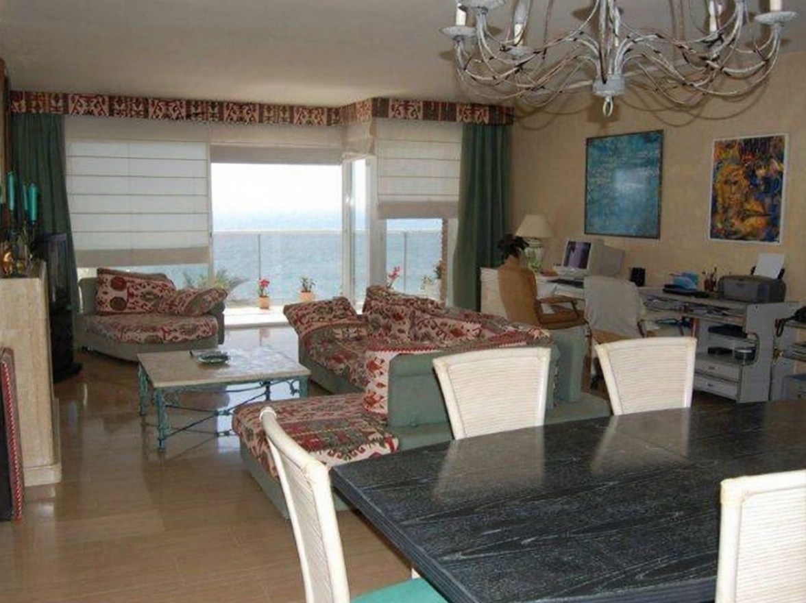 Appartement à vendre pieds dans l'eau à Lloret de Mar — Séjour