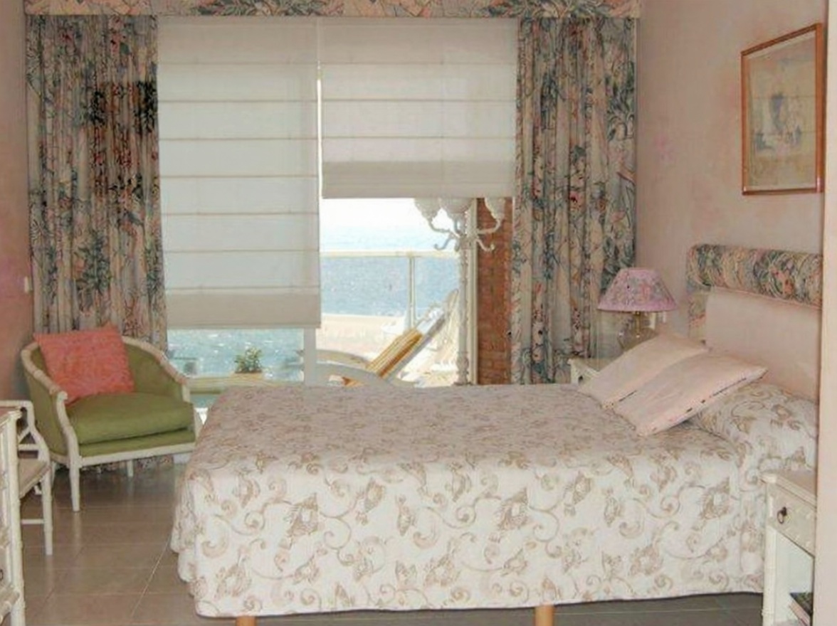 Appartement à vendre pieds dans l'eau à Lloret de Mar — Chambre