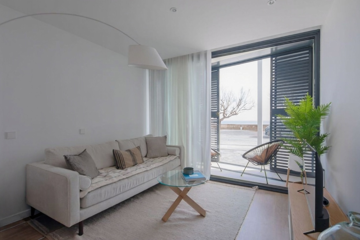 Appartement à vendre pieds dans l'eau à L'Escala — Séjour