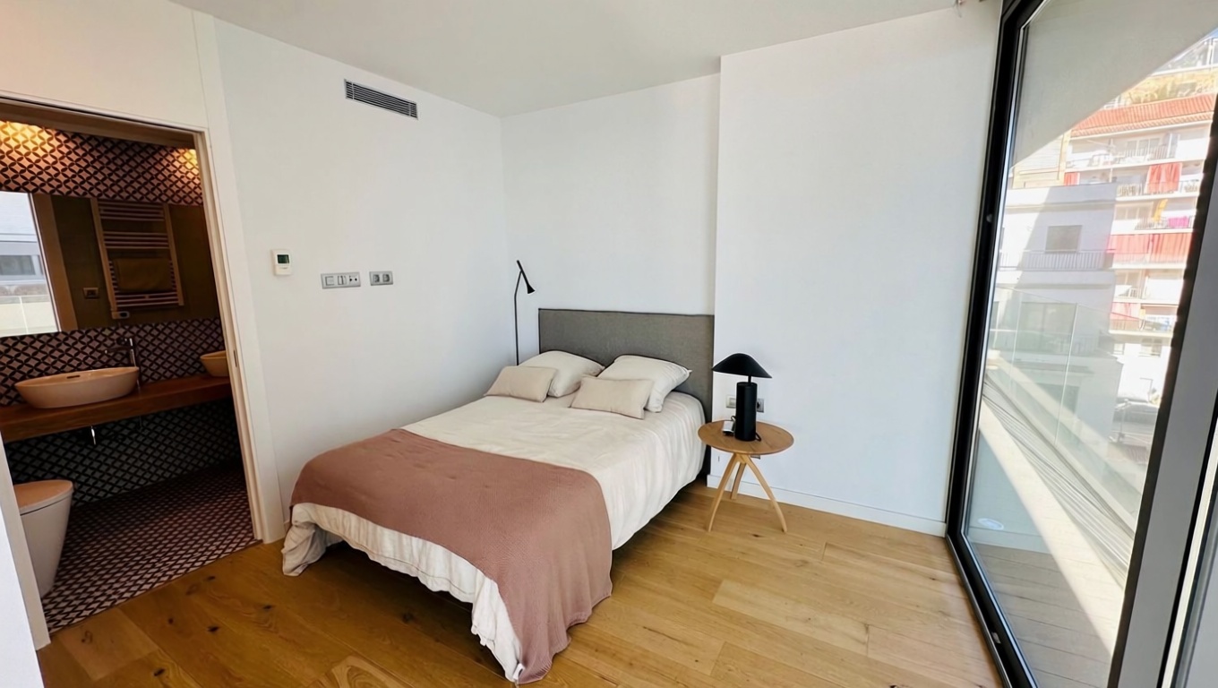 Appartement à vendre pieds dans l'eau à Lloret de Mar — Chambre