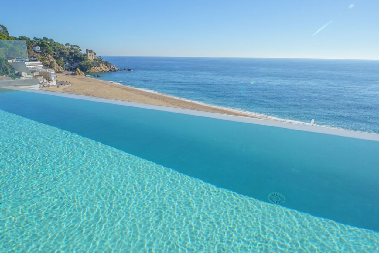 Appartement à vendre pieds dans l'eau à Lloret de Mar — Chambre