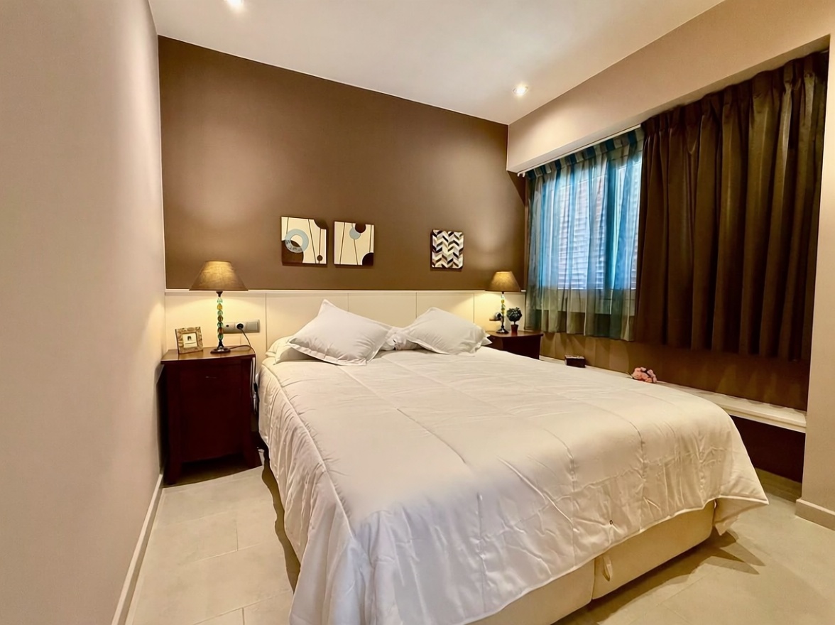 Appartement à vendre pieds dans l'eau à Palamós — Chambre