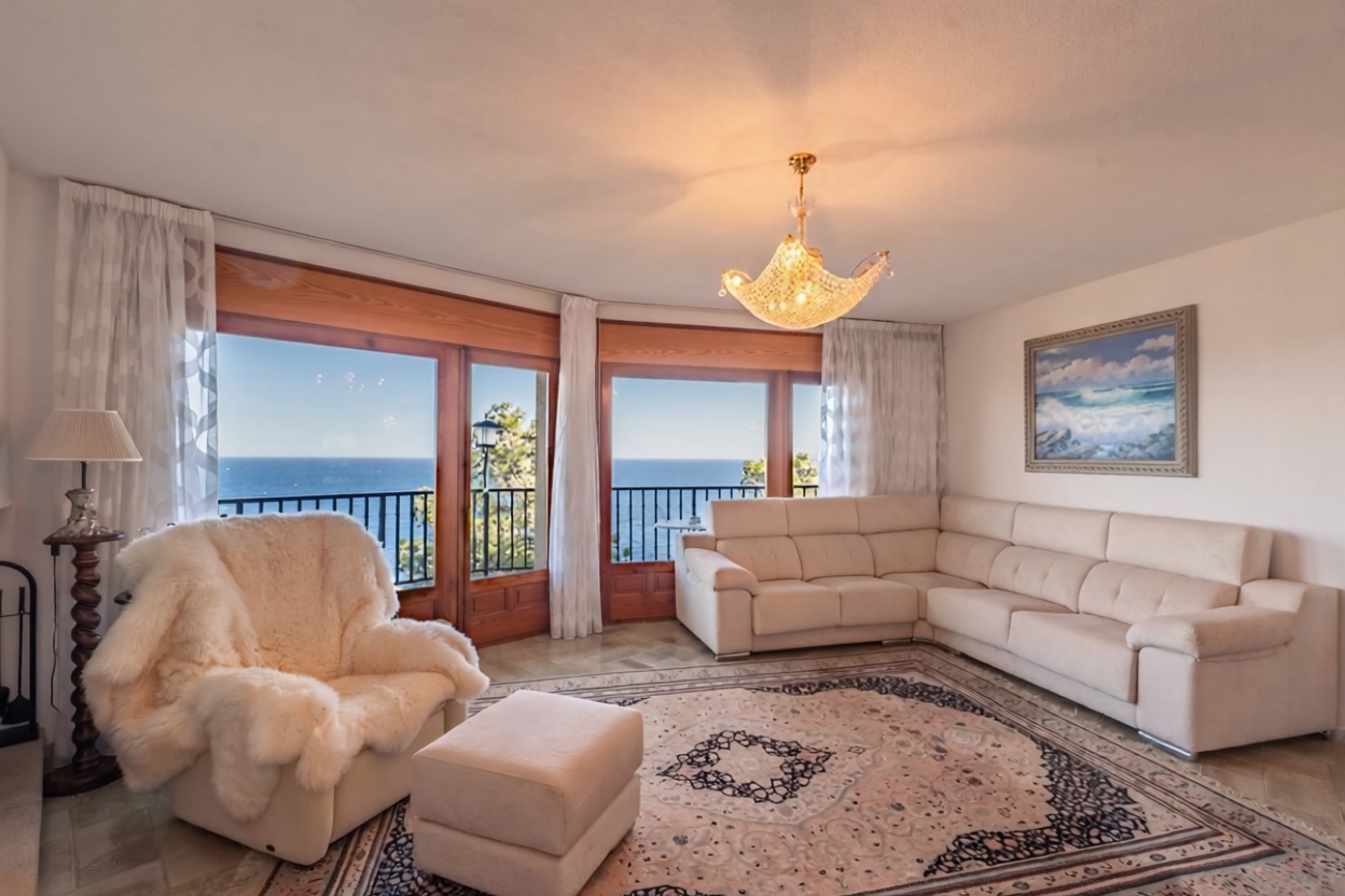 Appartement à vendre pieds dans l'eau à Palafrugell — Séjour