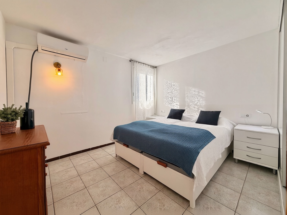 Apartamento à venda pé na areia em Salou — Quarto