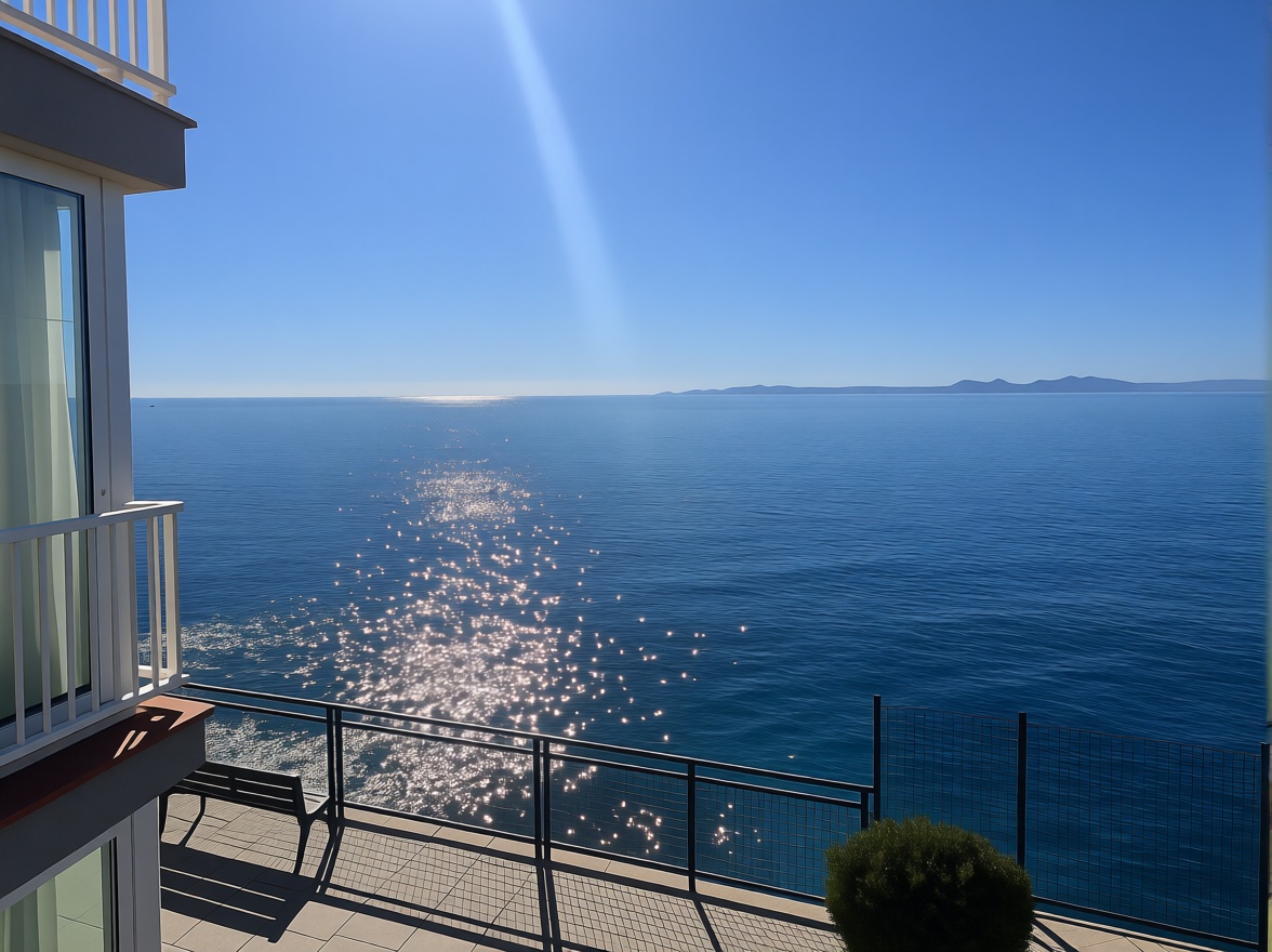 Piso en venta en primera línea de playa en Roses — Vista mar