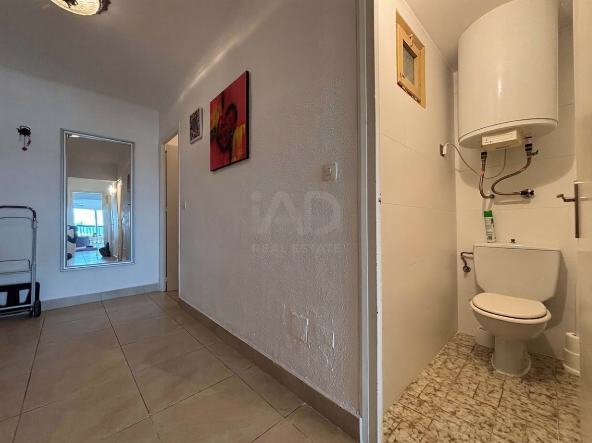 Apartamento à venda pé na areia em Empuriabrava — Casa banho