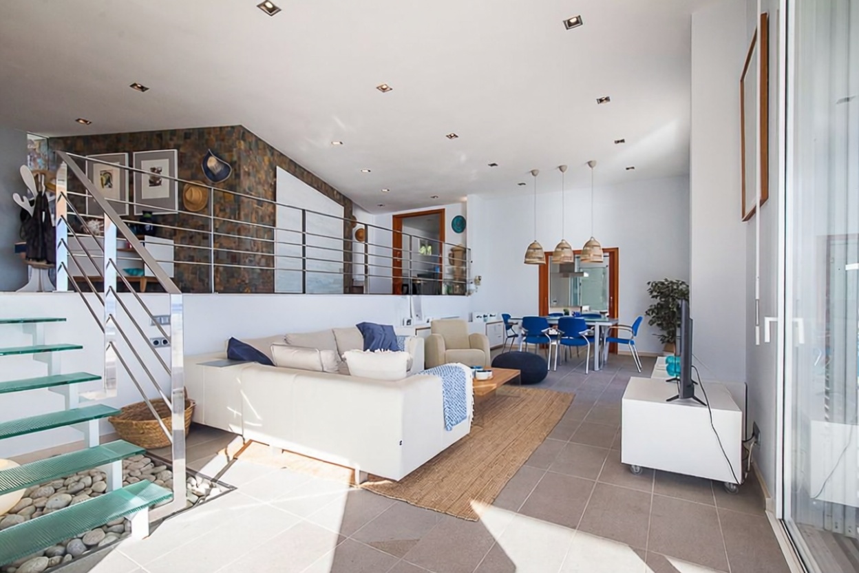 Chalet à vendre avec accès direct à la plage à Cullera — Séjour