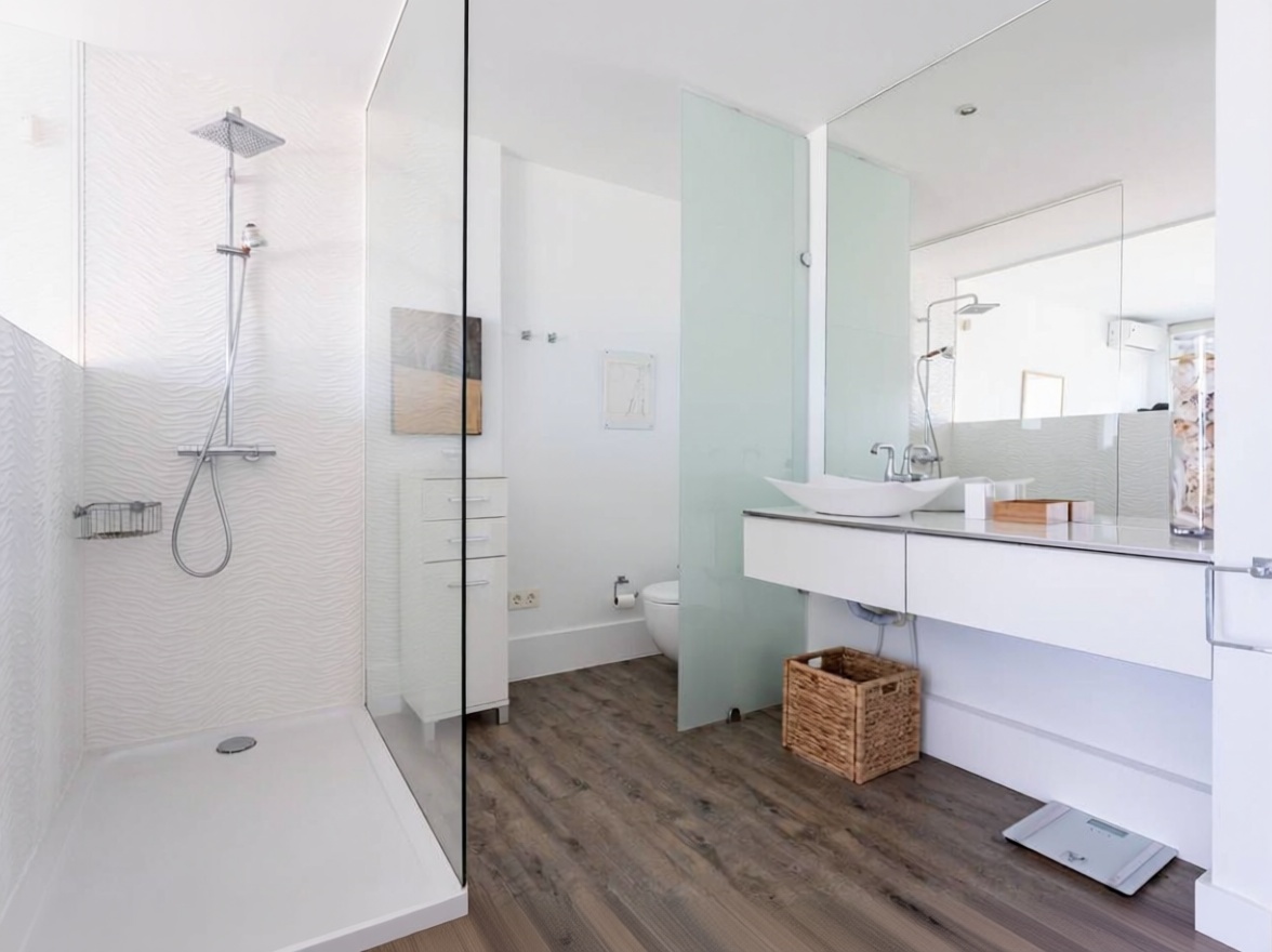 Ático en venta en primera línea de mar en Mijas — Baño