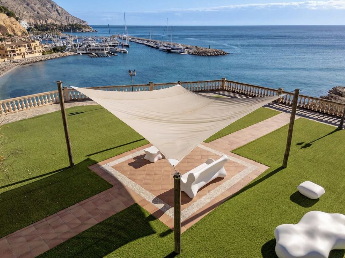 Chalet à vendre avec accès direct à la plage à Altea