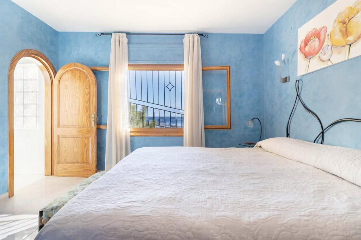 Chalet à vendre avec accès direct à la plage à Altea — Chambre