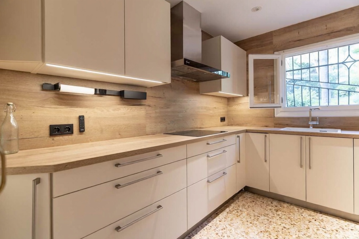 Chalet à vendre avec accès direct à la plage à Altea — Cuisine