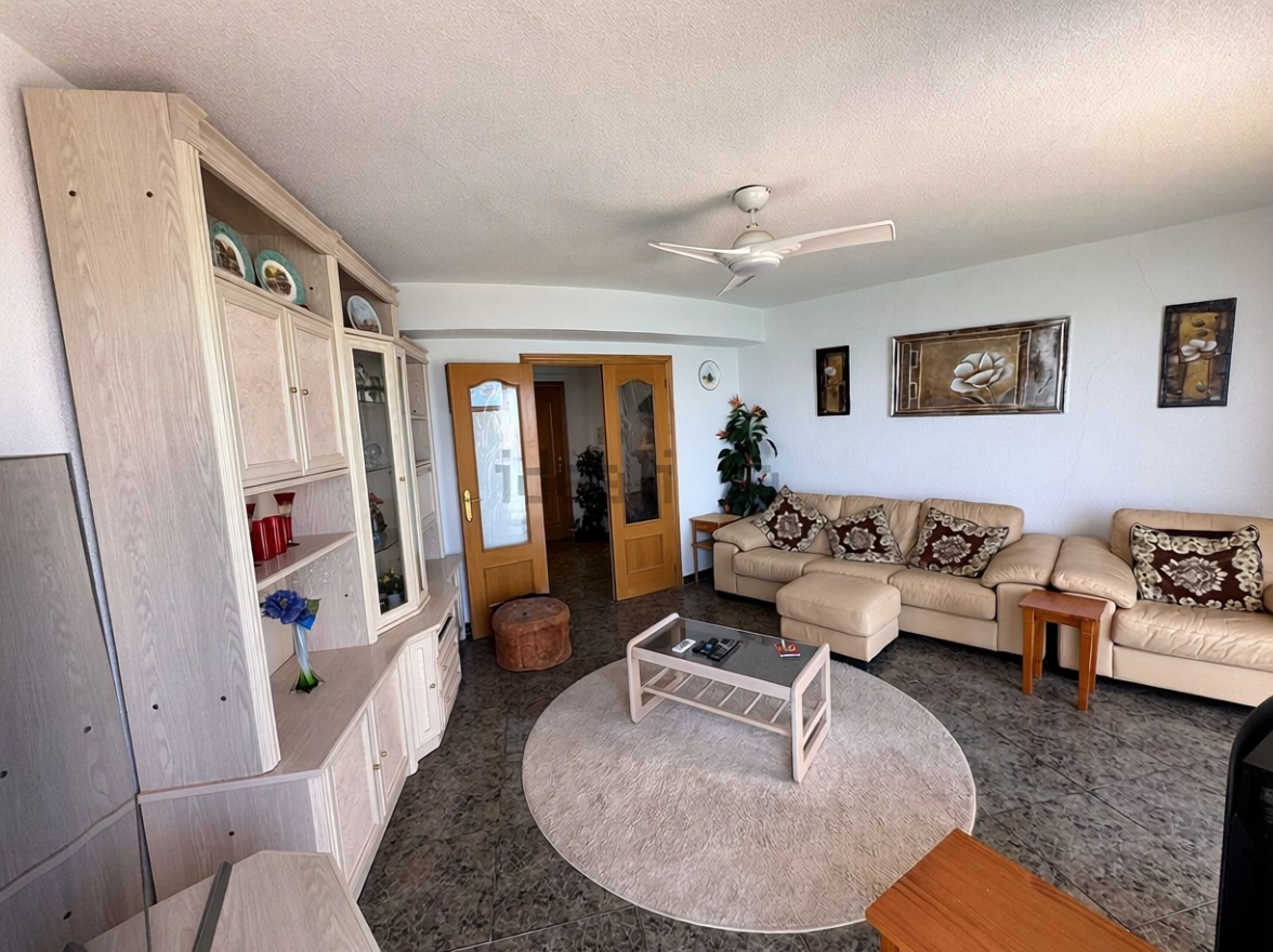 Appartement à vendre pieds dans l'eau à Torrevieja — Cuisine