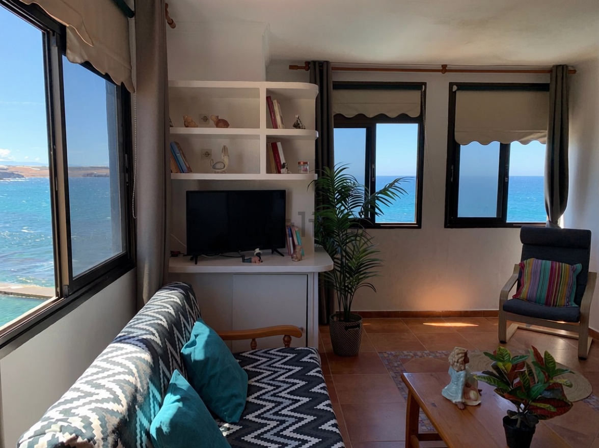 Appartement à vendre pieds dans l'eau à Gáldar — Séjour