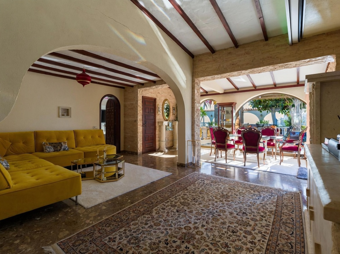 Chalet à vendre avec accès direct à la plage à San Bartolomé de Tirajana — Séjour