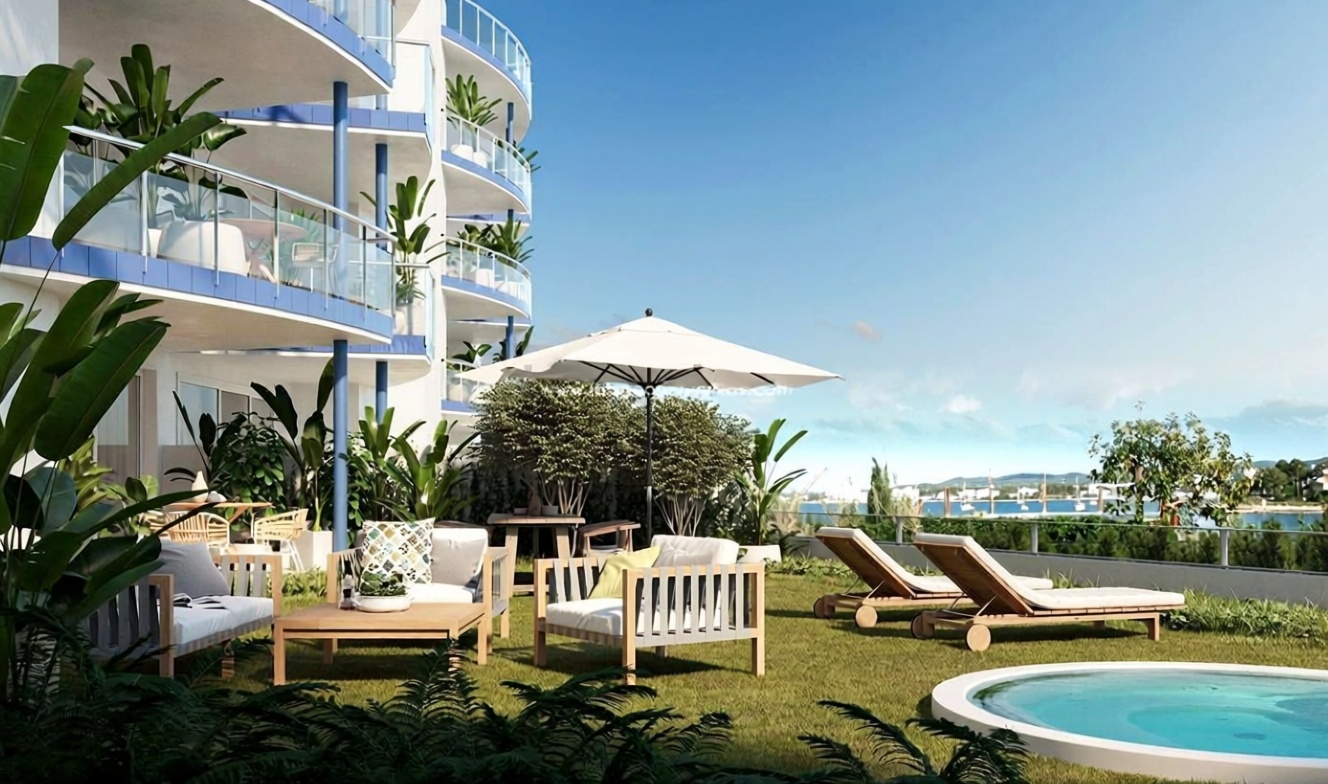 Piso en venta en primera línea de playa en Sant Josep de sa Talaia