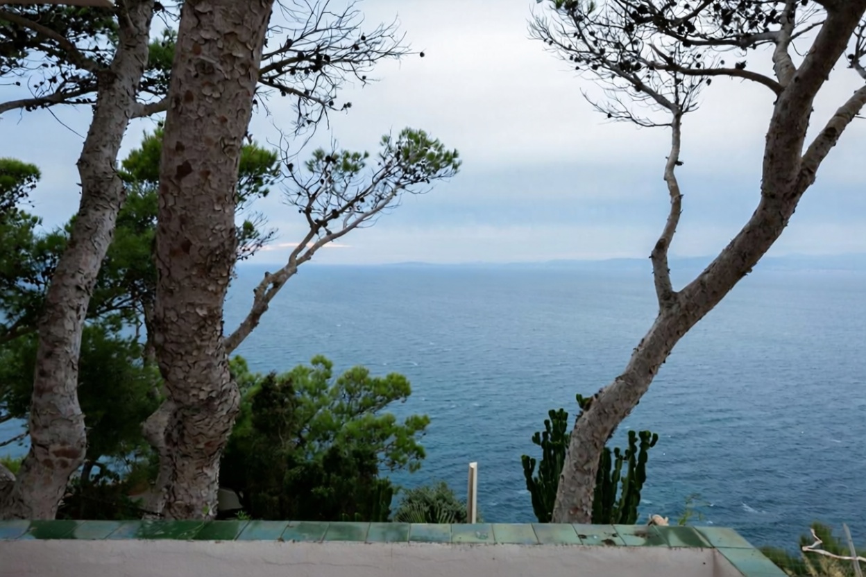 Chalet en venta con acceso directo a la playa en Llucmajor — Dormitorio