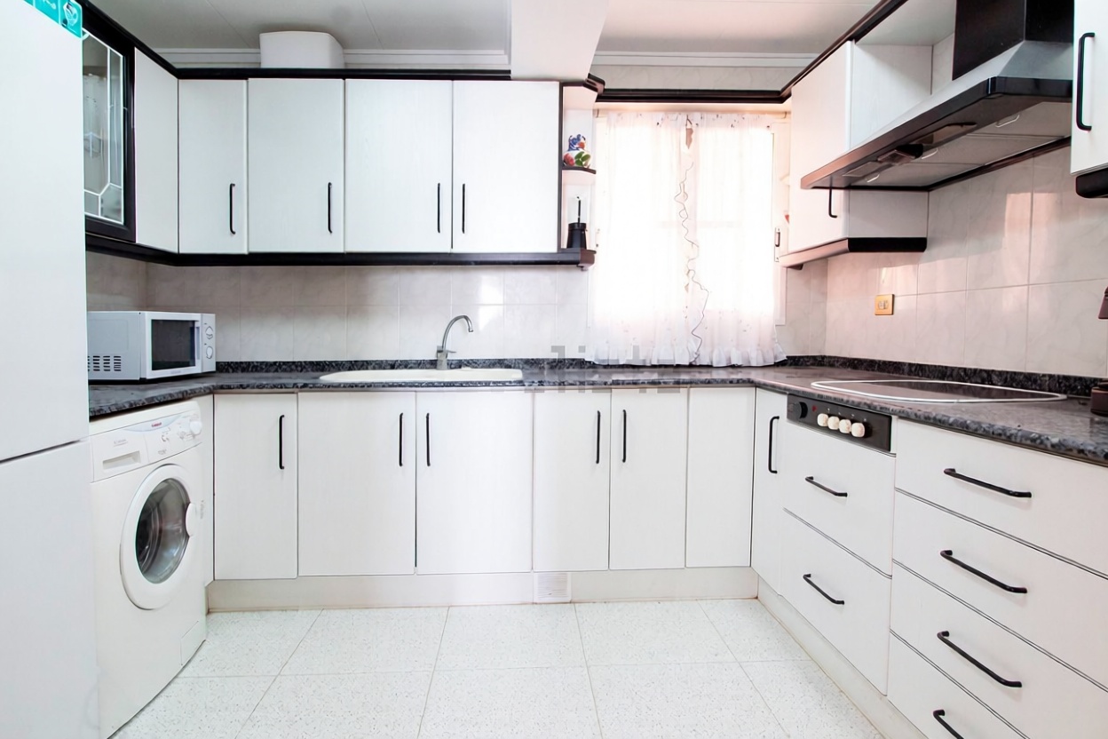 Apartamento à venda pé na areia em Canet d'En Berenguer — Cozinha