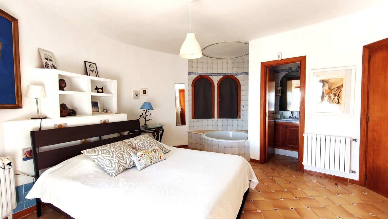 Chalet con acceso directo a playa en Llucmajor — Dormitorio