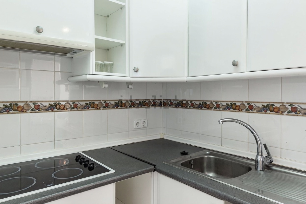 Apartamento à venda pé na areia em Calvià — Cozinha