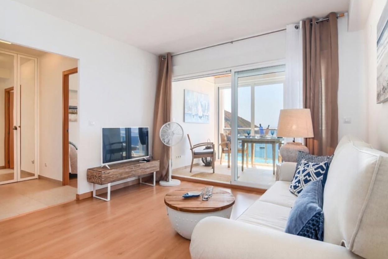 Ático à venda em primeira linha de mar em Moraira