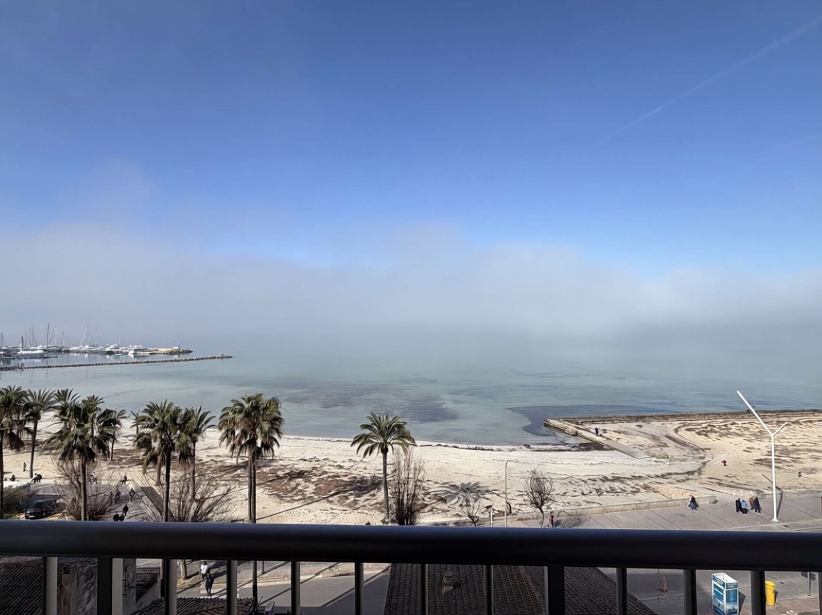 Appartement à vendre pieds dans l'eau à Llucmajor — Vue mer