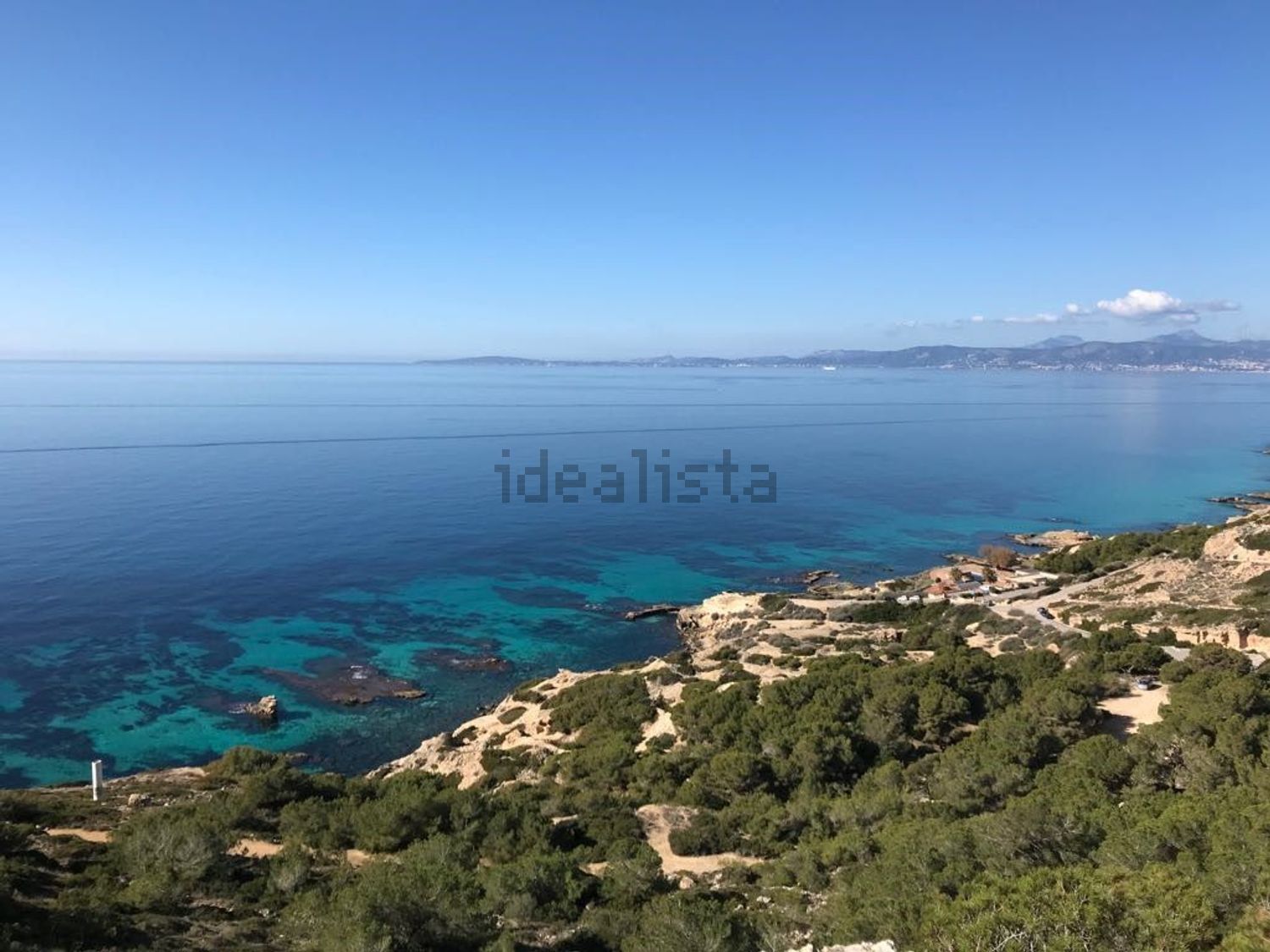 Chalé à venda com acesso direto à praia em Llucmajor — Vista mar