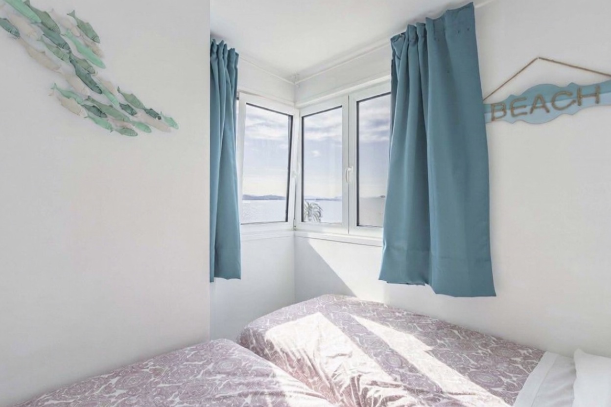 Dúplex en venta en primera línea de playa en Pollença — Dormitorio
