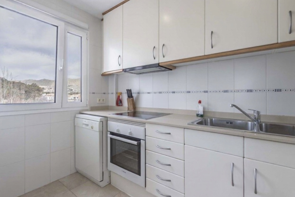 Dúplex en venta en primera línea de playa en Pollença — Cocina