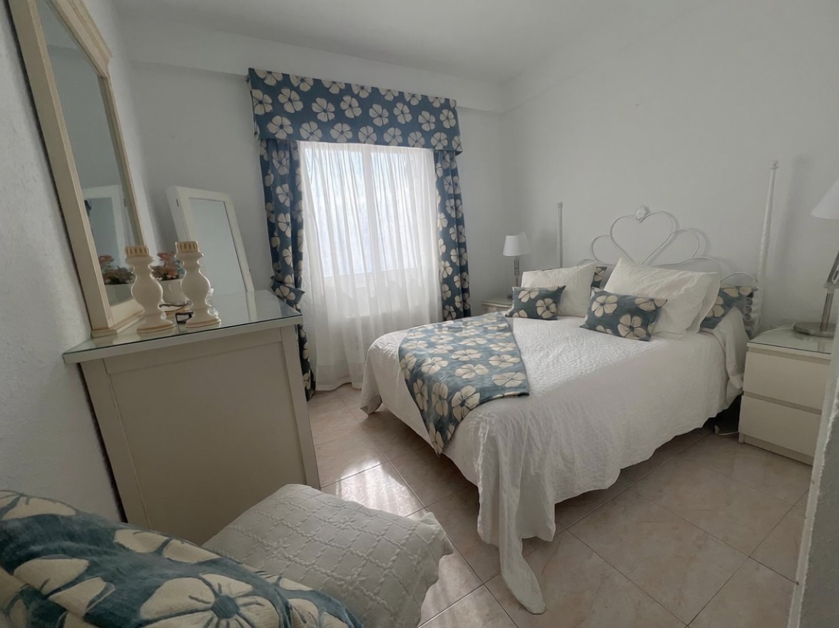 Appartement à vendre pieds dans l'eau à Fuengirola — Chambre