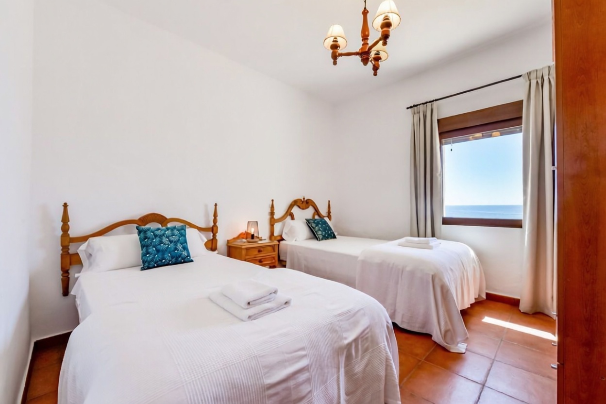 Chalet à vendre avec accès direct à la plage à Moraira