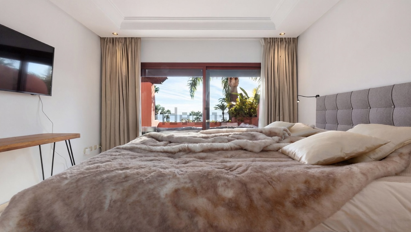 Appartement à vendre pieds dans l'eau à Estepona — Chambre