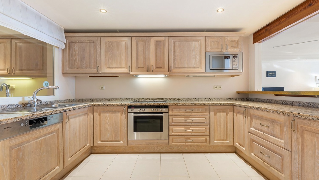 Appartement à vendre pieds dans l'eau à Estepona — Cuisine