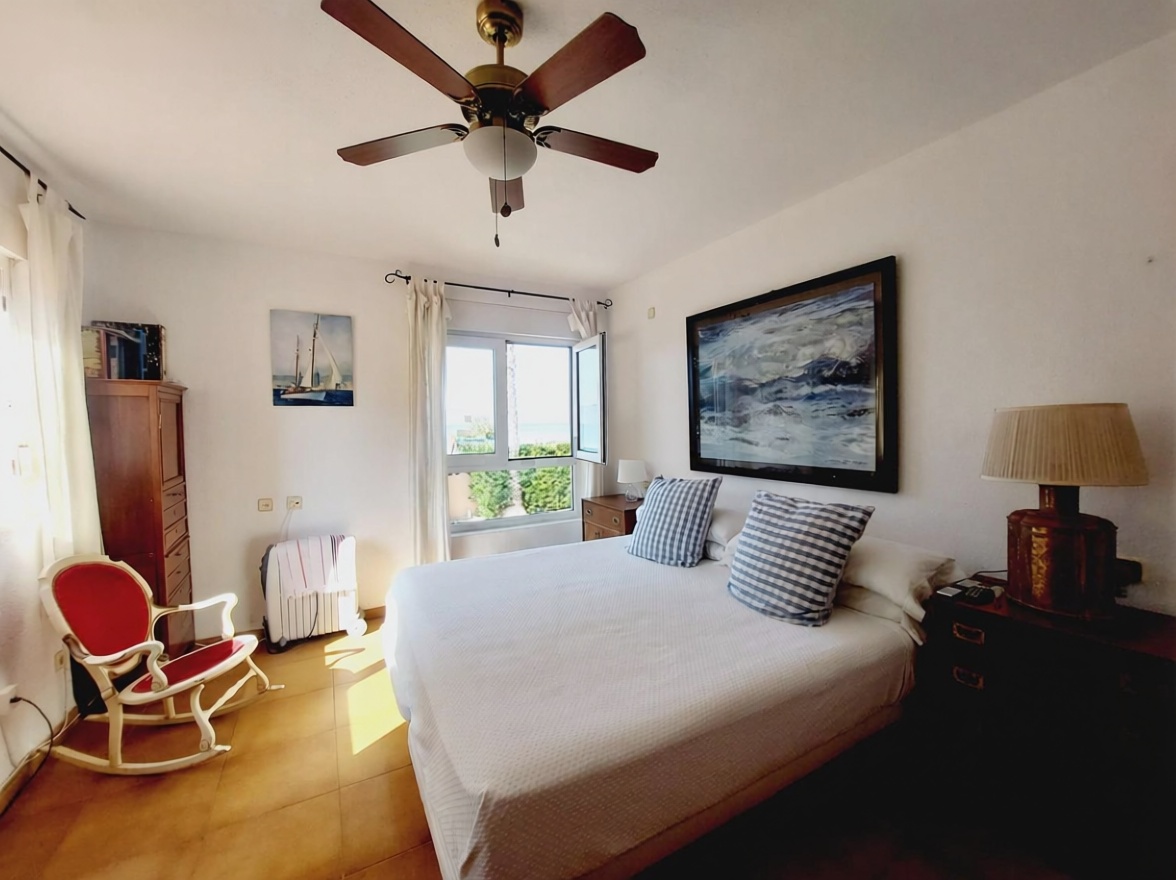 Chalet with direct beach access in La Manga del Mar Menor — Bathroom