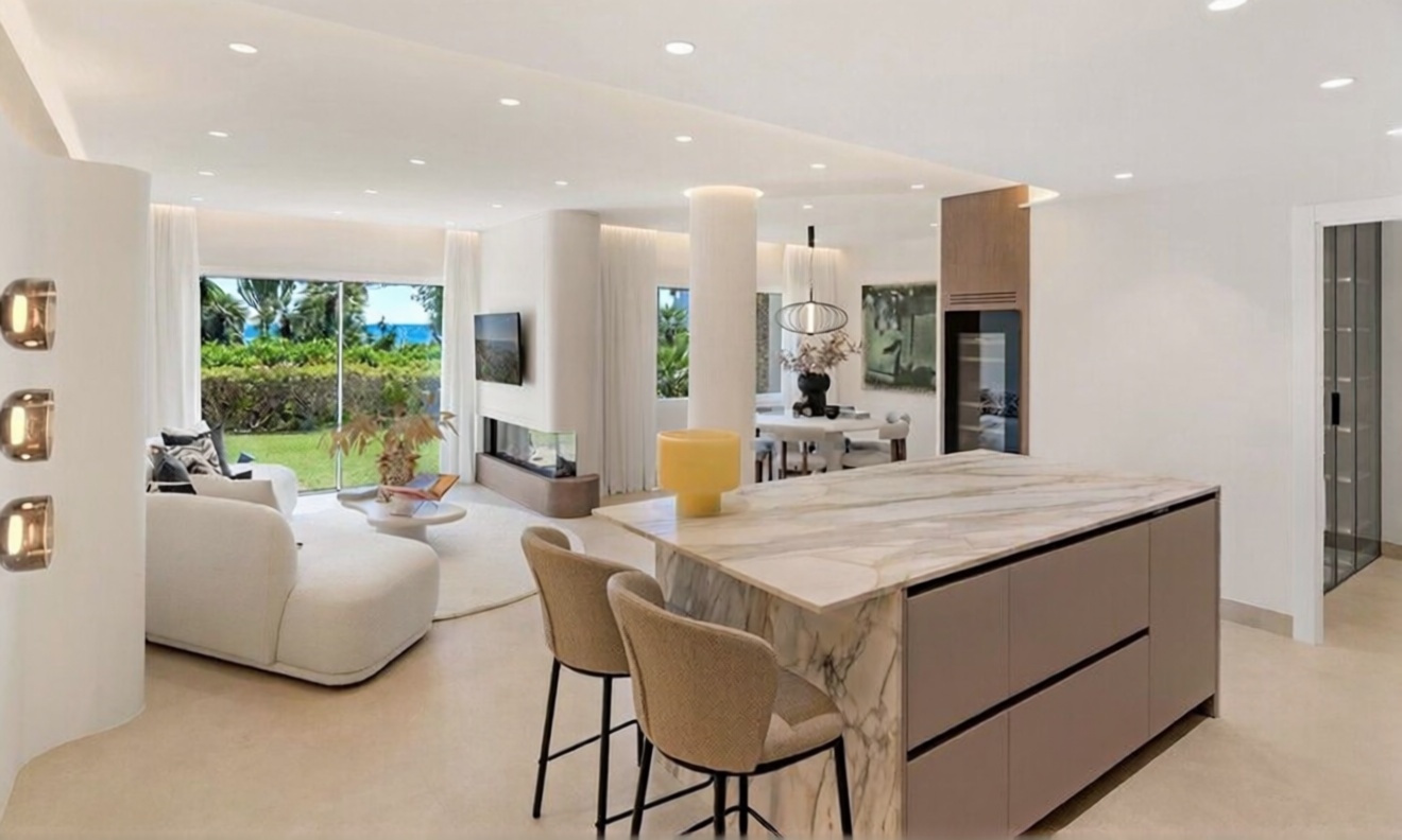 Villa à vendre avec accès direct à la plage à Estepona — Séjour