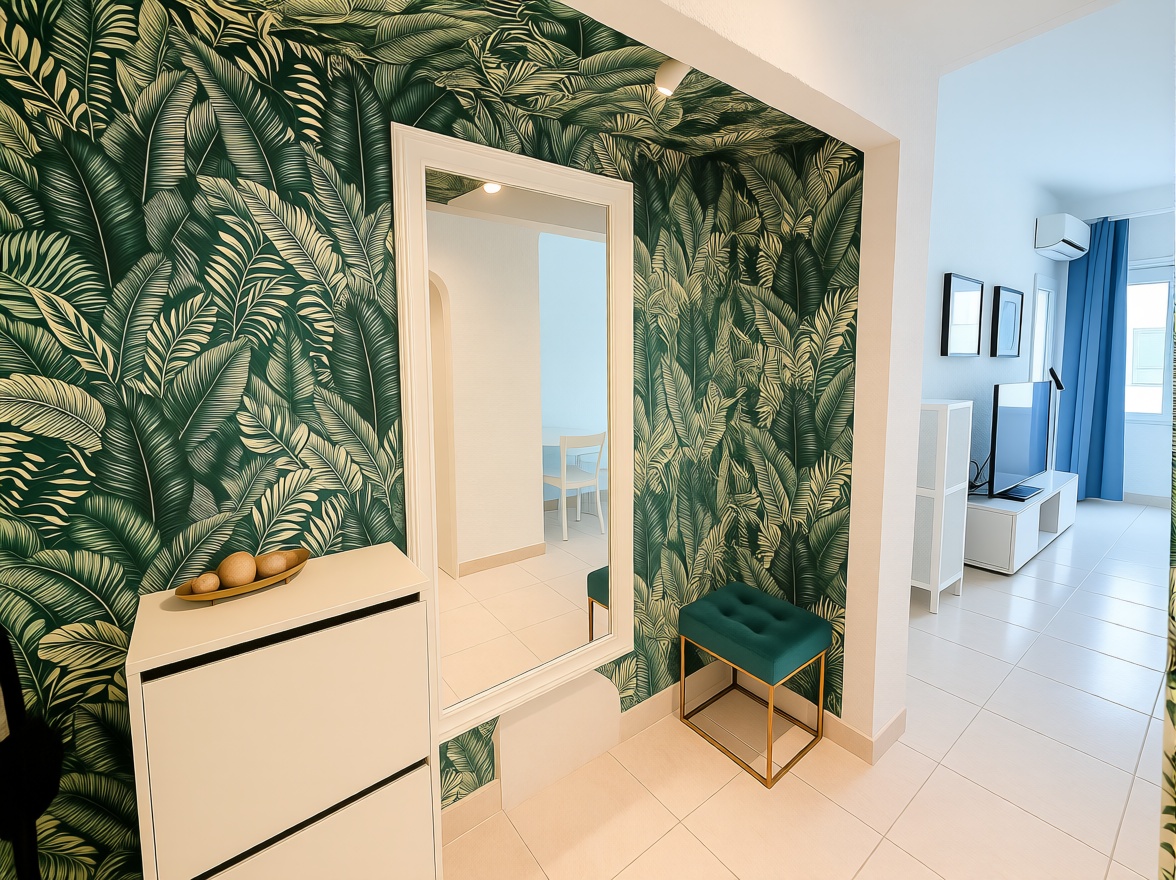 Piso en venta en primera línea de playa en Marbella — Dormitorio