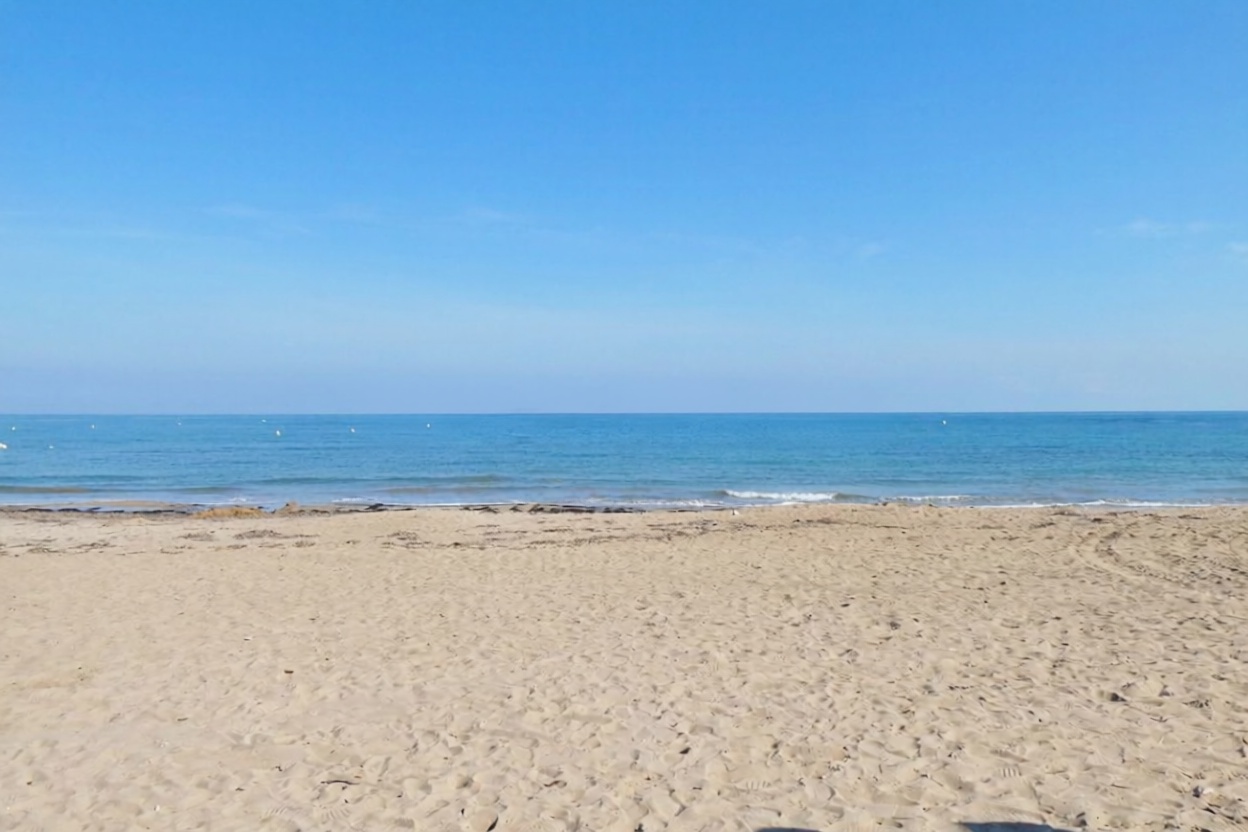 Apartamento à venda pé na areia em Denia — Vista mar