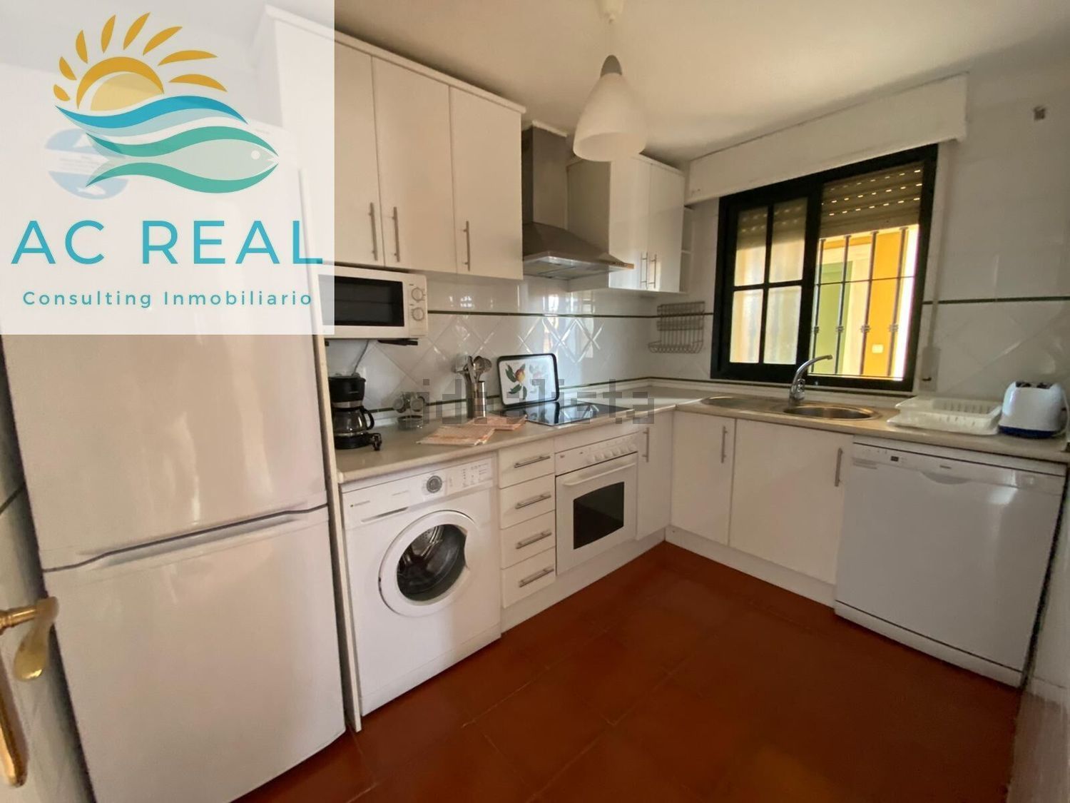 Seafront attic in Ayamonte — Kitchen