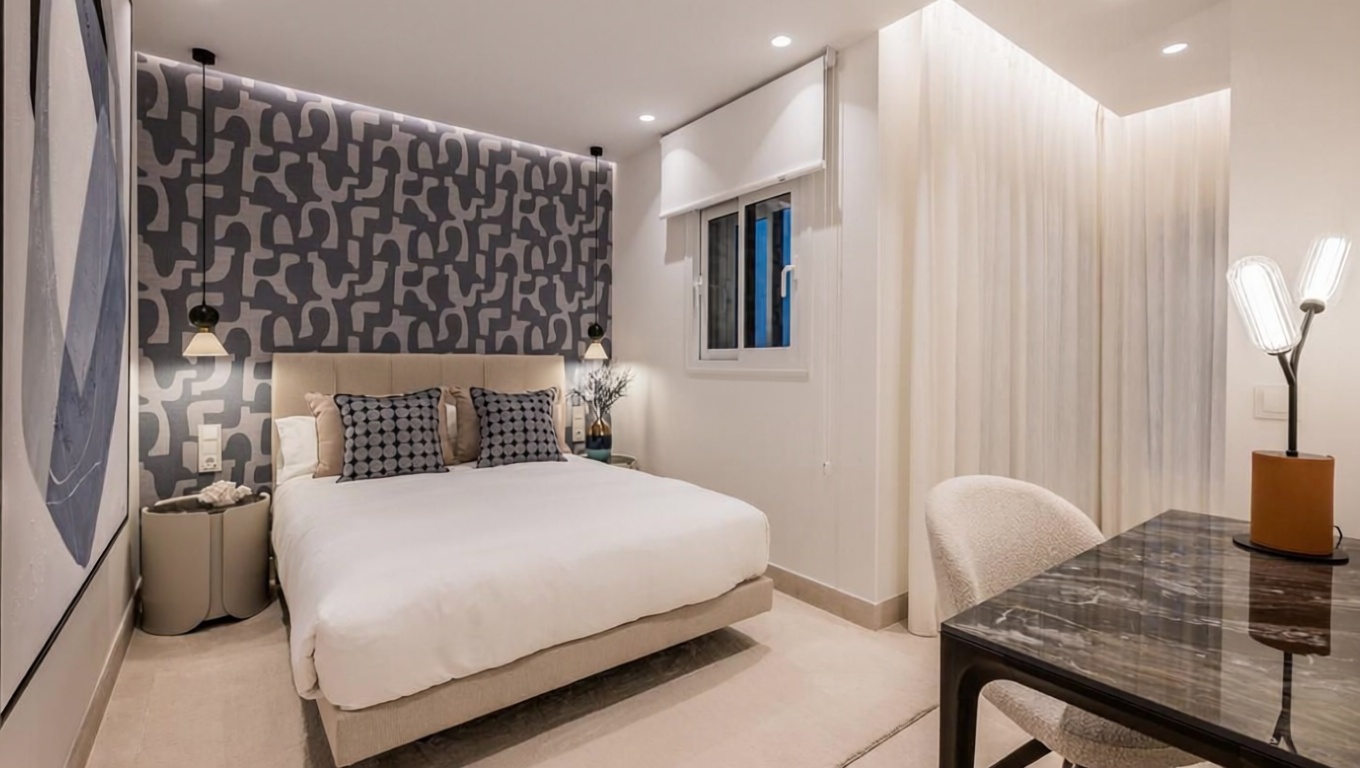 Apartamento em primeira linha de praia em Estepona — Quarto