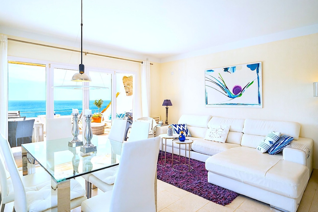Appartement à vendre pieds dans l'eau à Andratx — Séjour