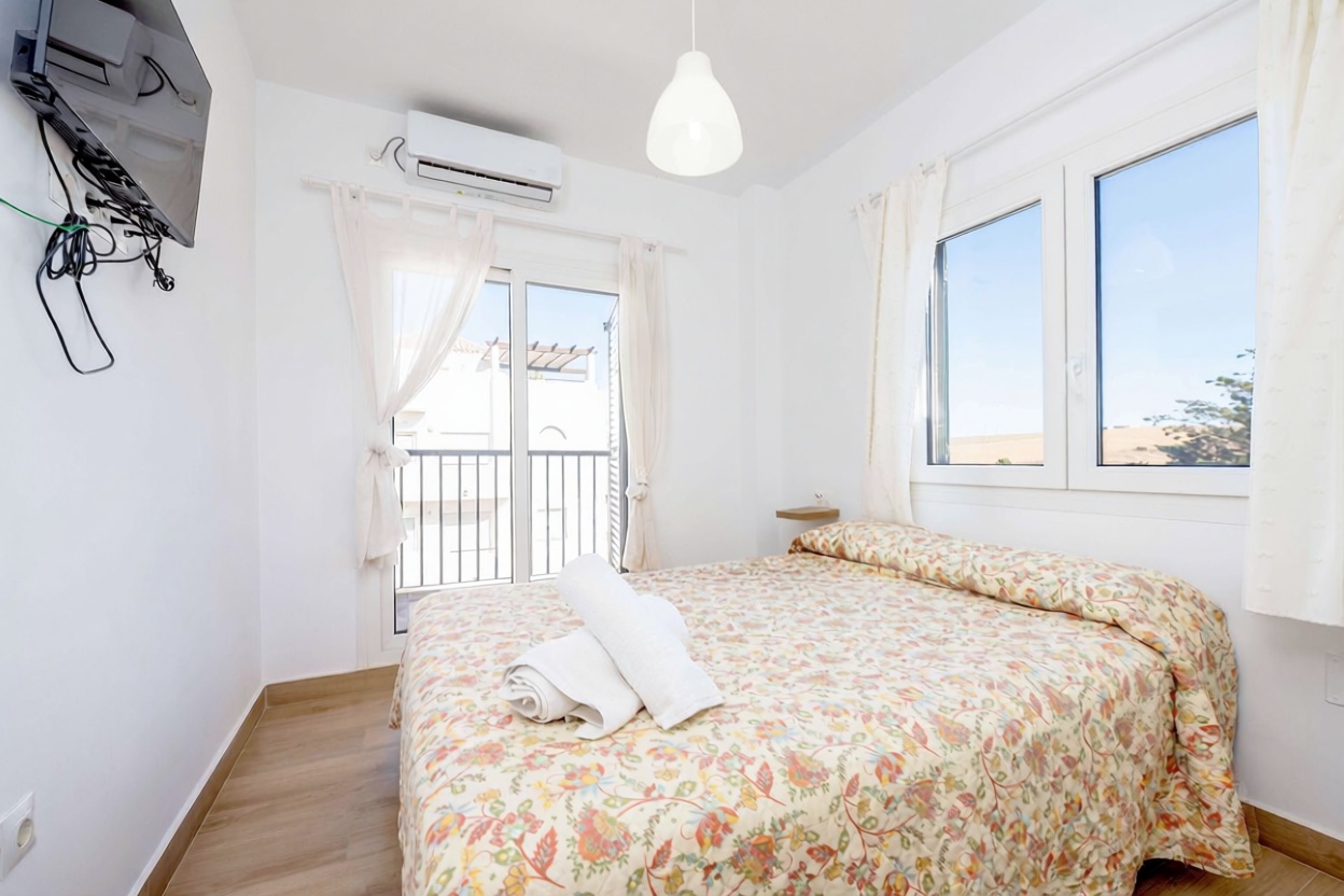 Ático à venda em primeira linha de mar em Zahara de los Atunes — Quarto