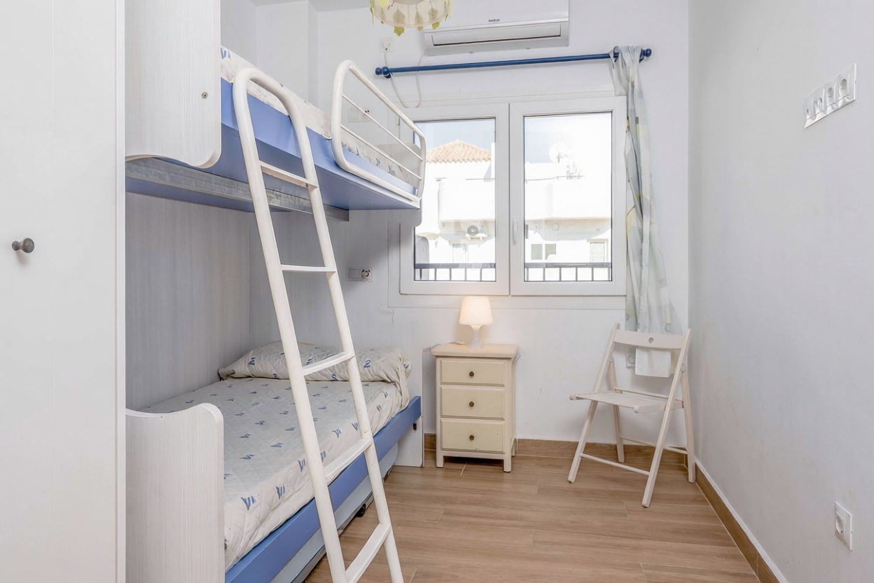 Ático à venda em primeira linha de mar em Zahara de los Atunes — Quarto